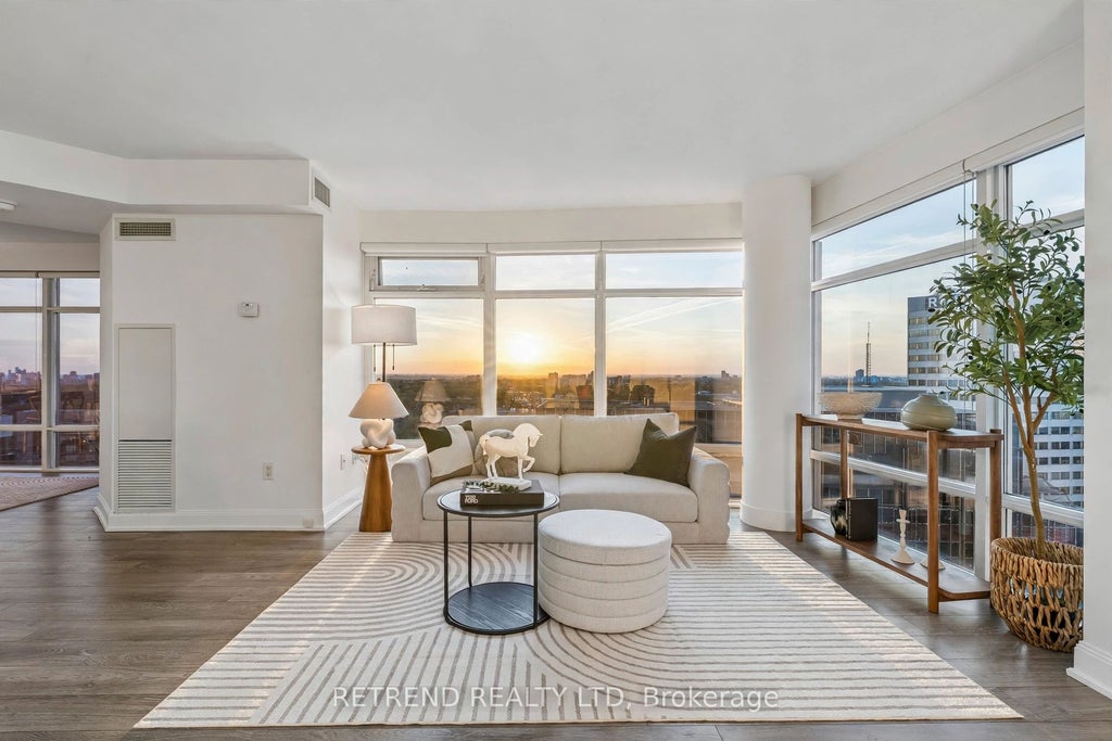 Photo of 2191 Yonge Street #2808, Toronto, ON M4S 3H8 (MLS # C13877966)