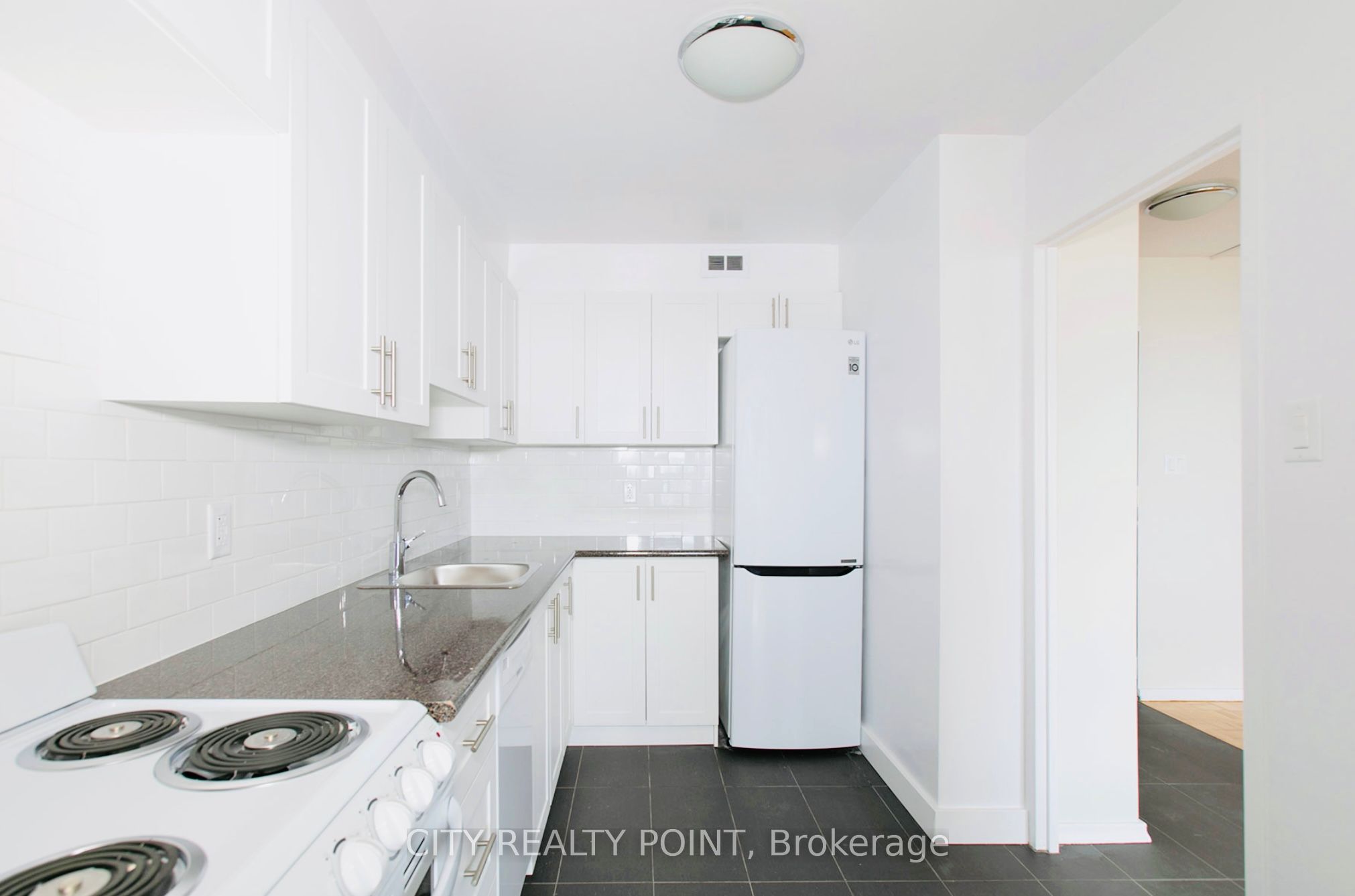 6200 Bathurst Street 912