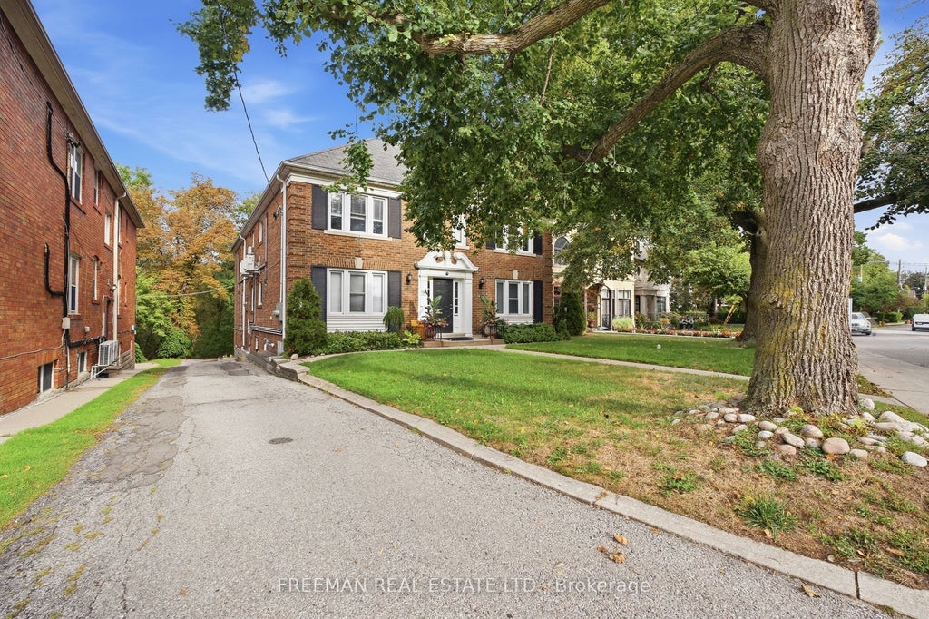 Photo of 783 Spadina Road, Toronto, ON M5P 2X5 (MLS # C13869372)