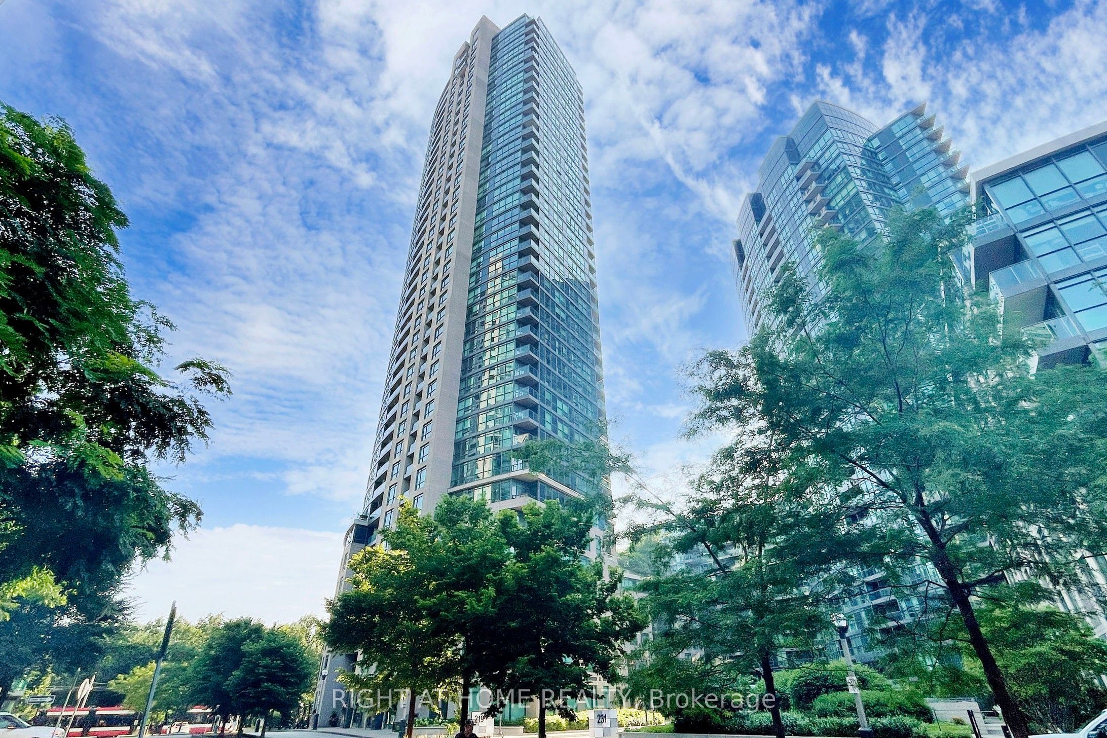 219 Fort York Boulevard 2205
