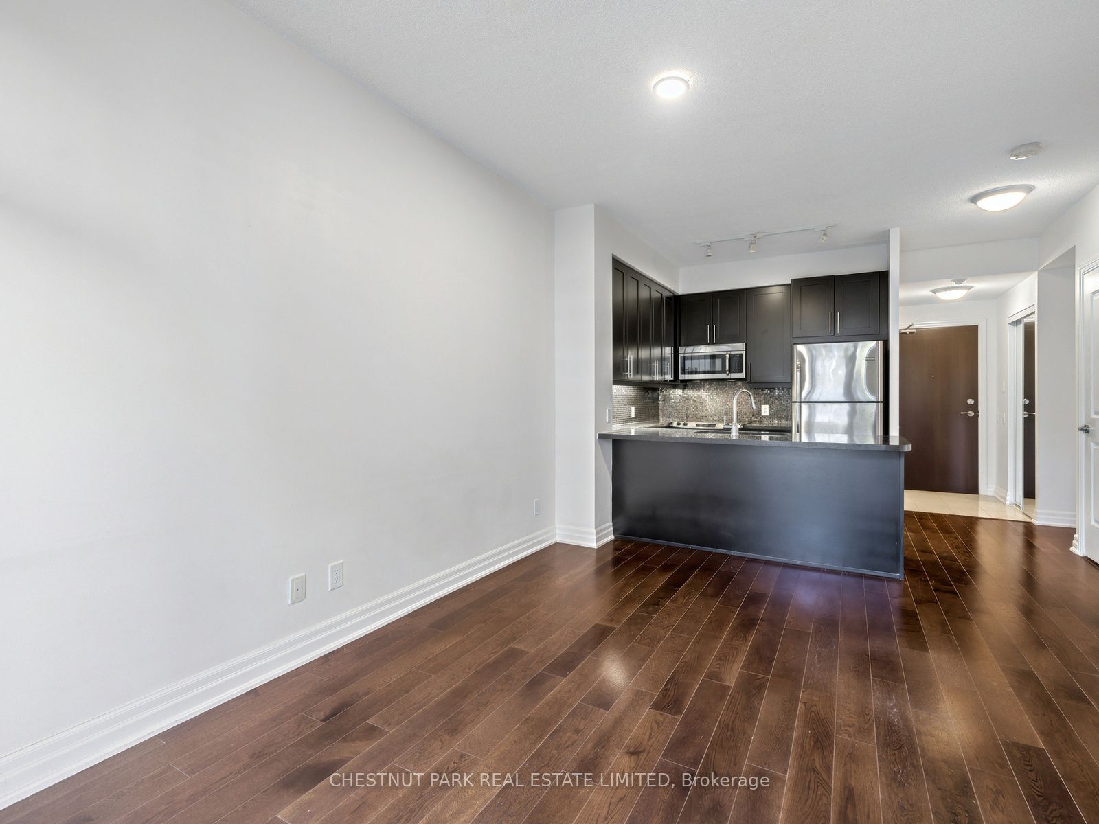 17 Ruddington Drive 404