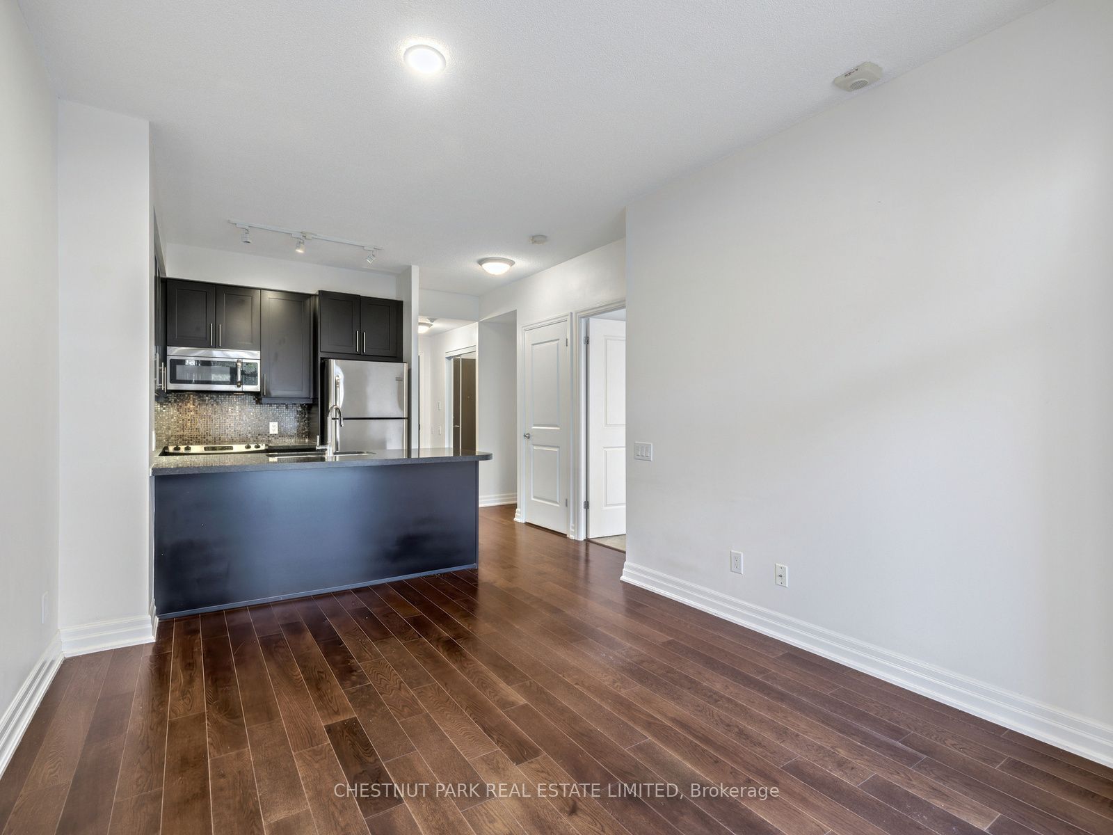 17 Ruddington Drive 404
