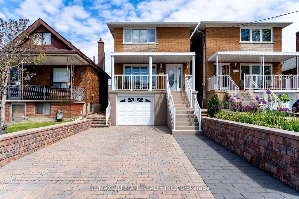 Photo of 212A Schell Avenue, Toronto, ON M6E 2T2 (MLS # W12396834)