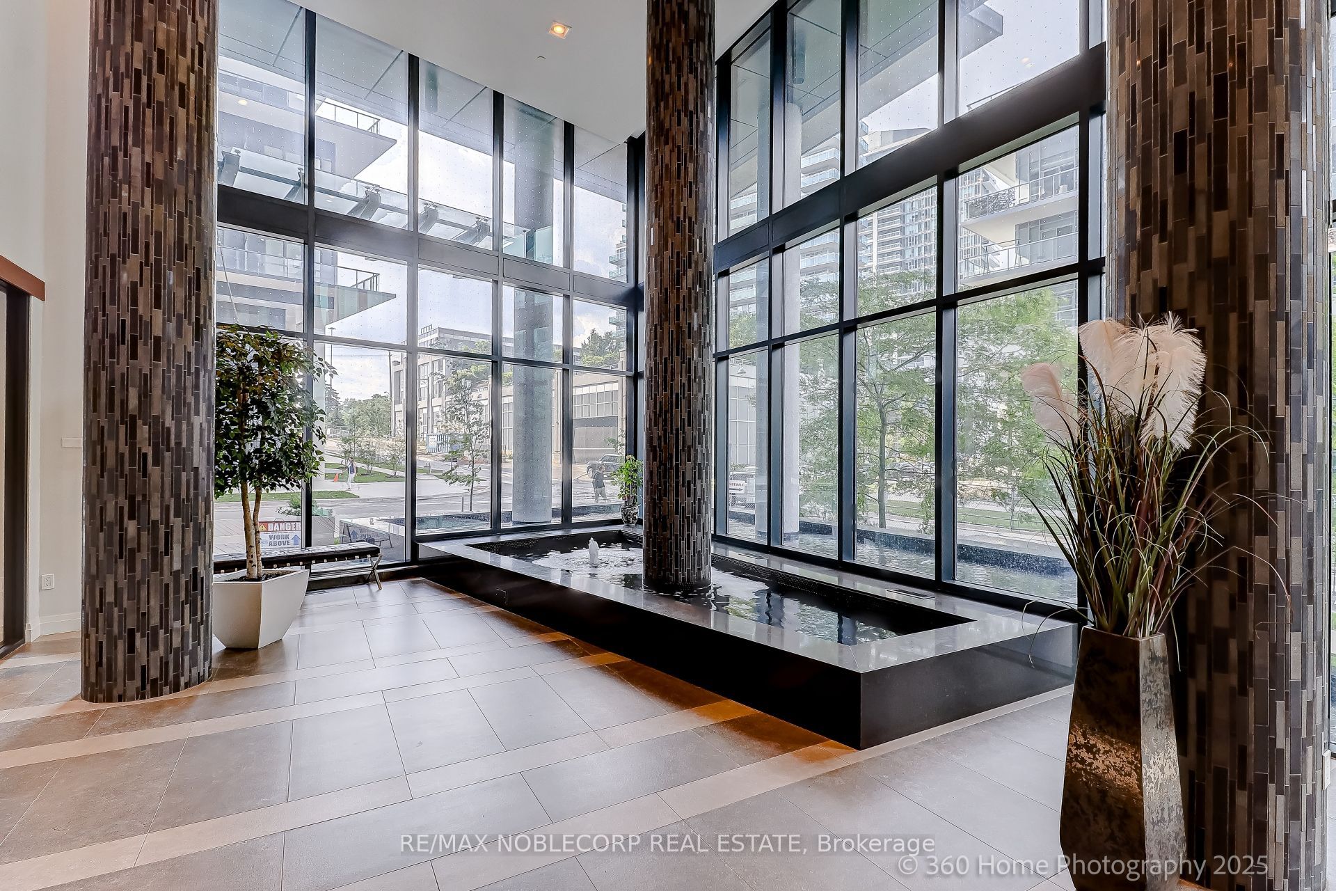 39 Annie Craig Drive PH16