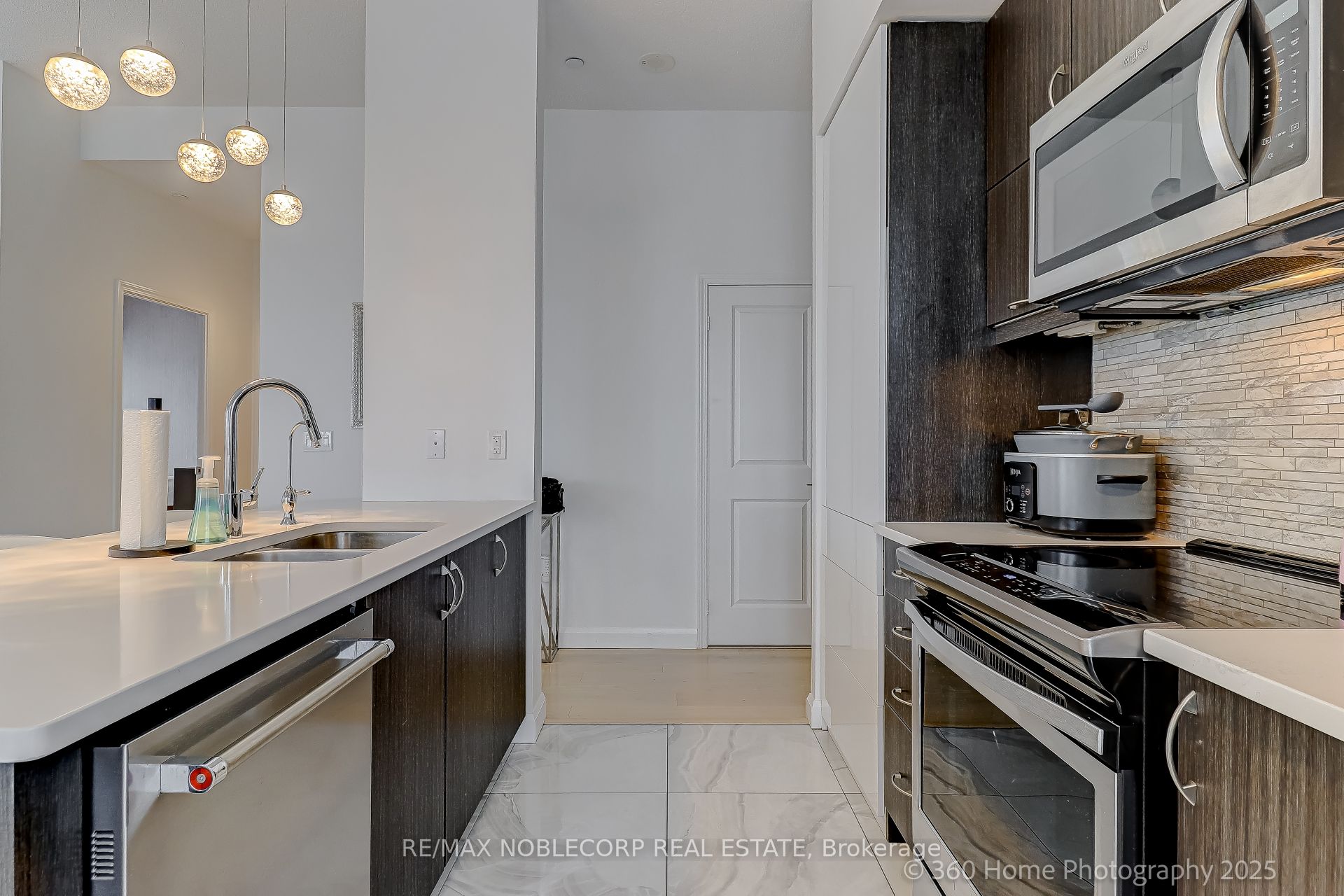 39 Annie Craig Drive PH16