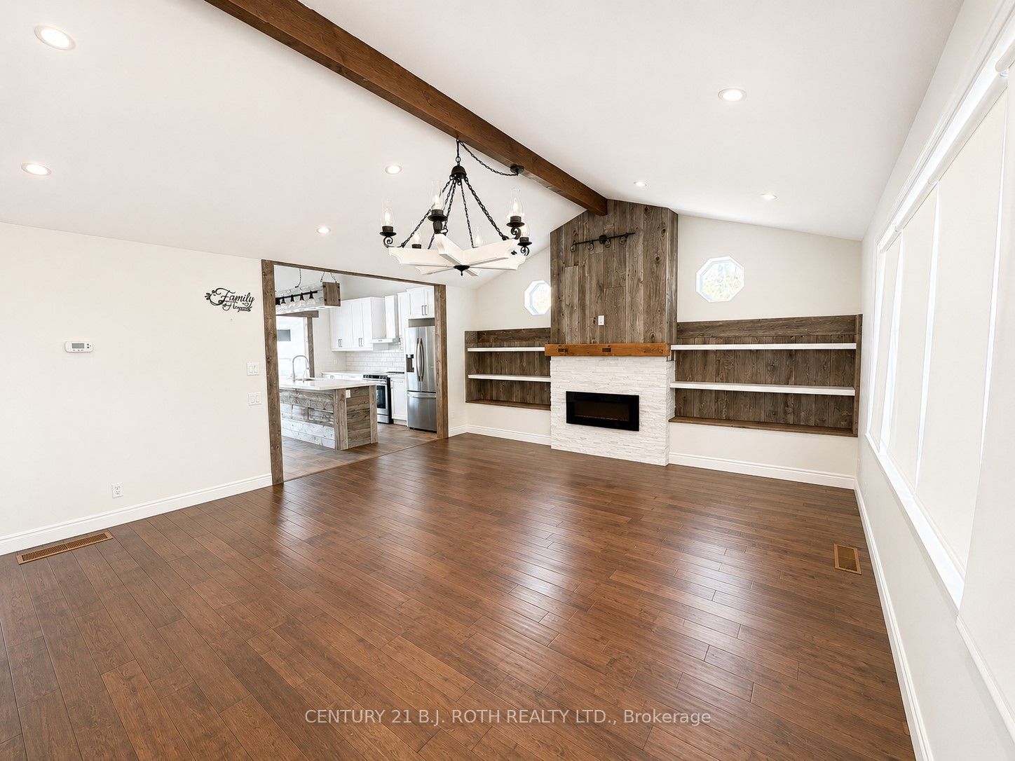 288 RIVER Road E