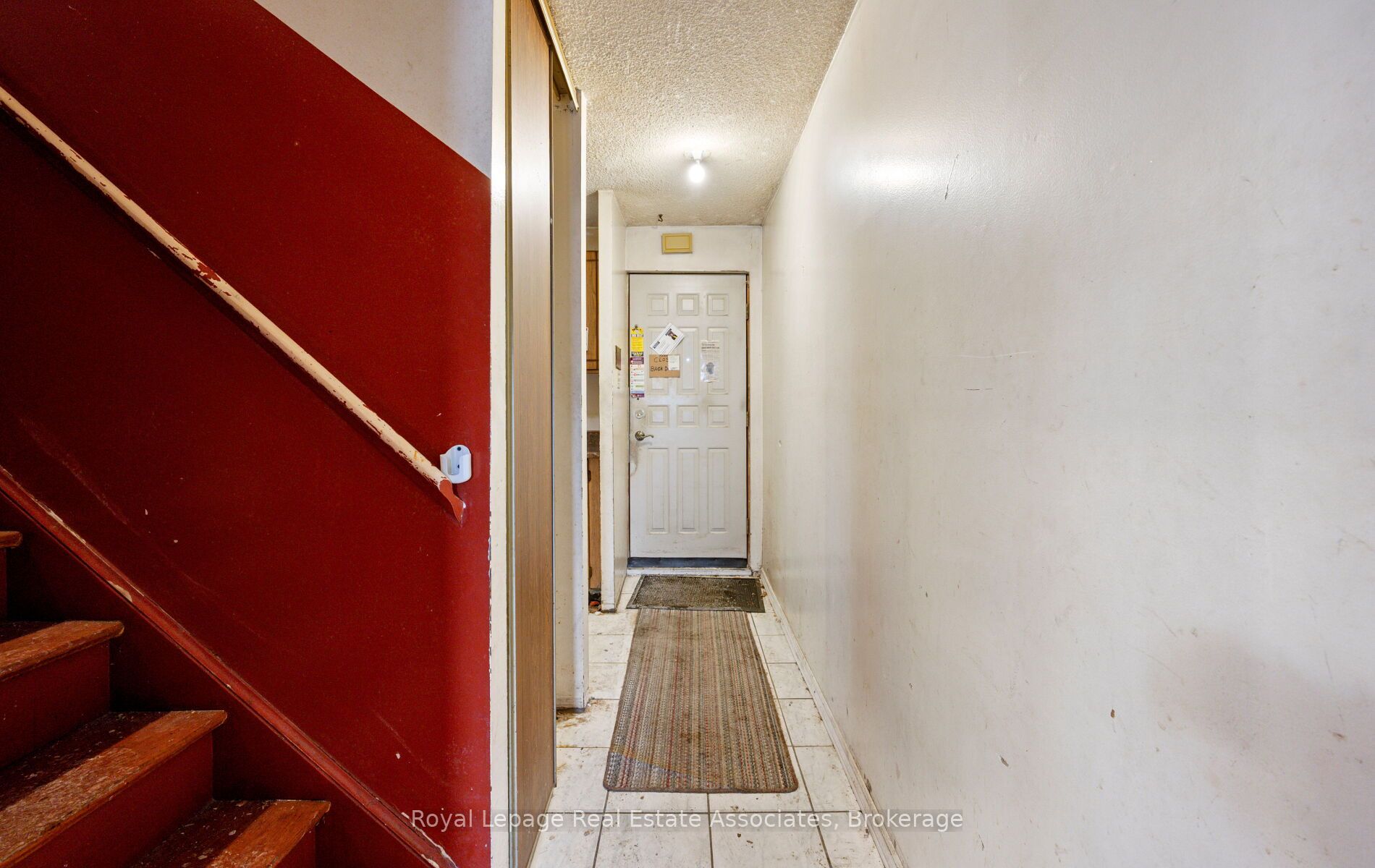 829 Richmond Street W 101