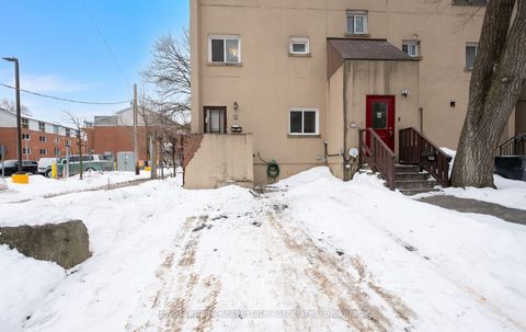 829 Richmond Street W 101 Toronto ON M6J 3P7