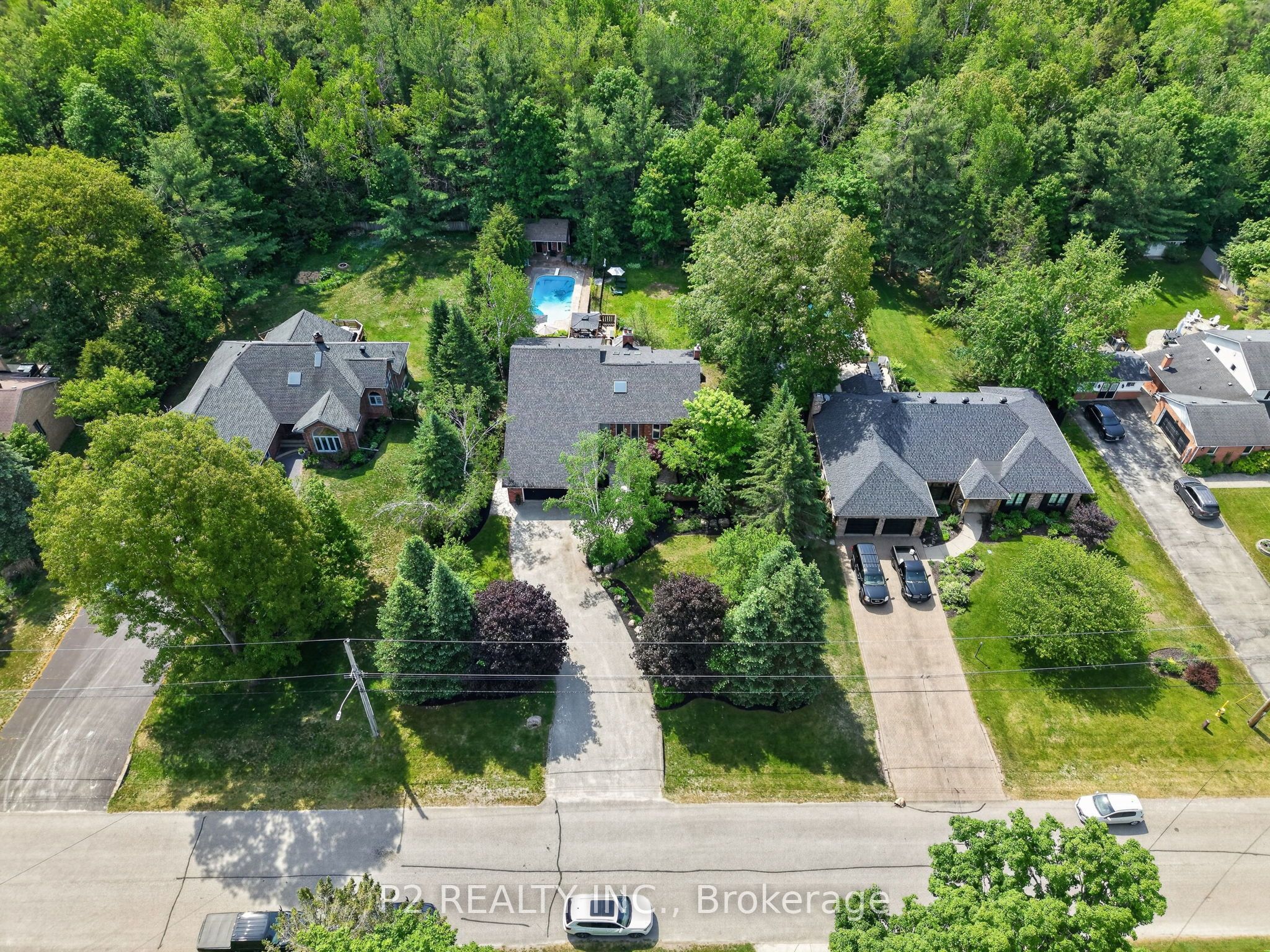 Photo 1 of 49 — 35 Jodies Lane, Springwater, ON L0L 1X1