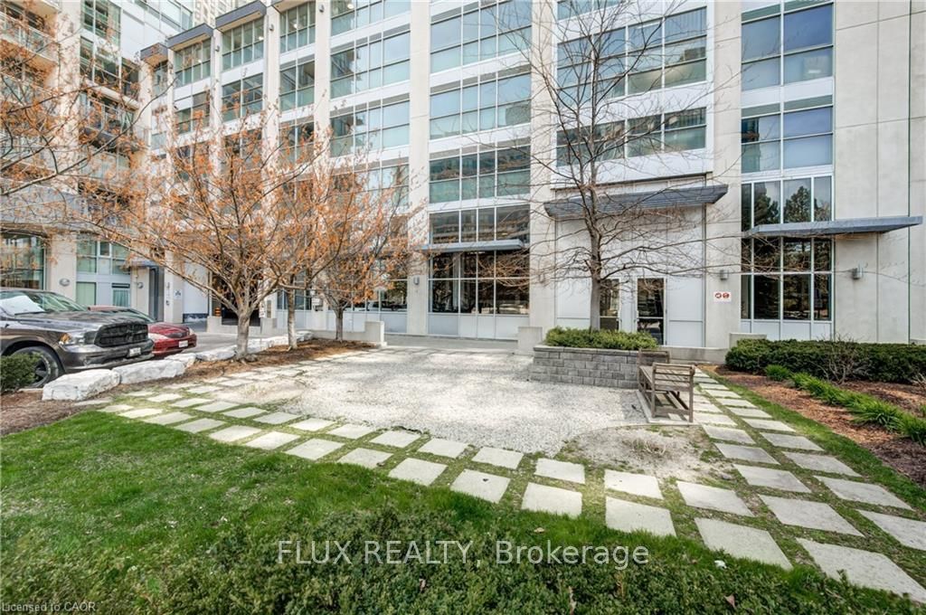 Photo of 225 Webb Drive #3104, Mississauga, ON L5B 4P2 (MLS # W13077874)