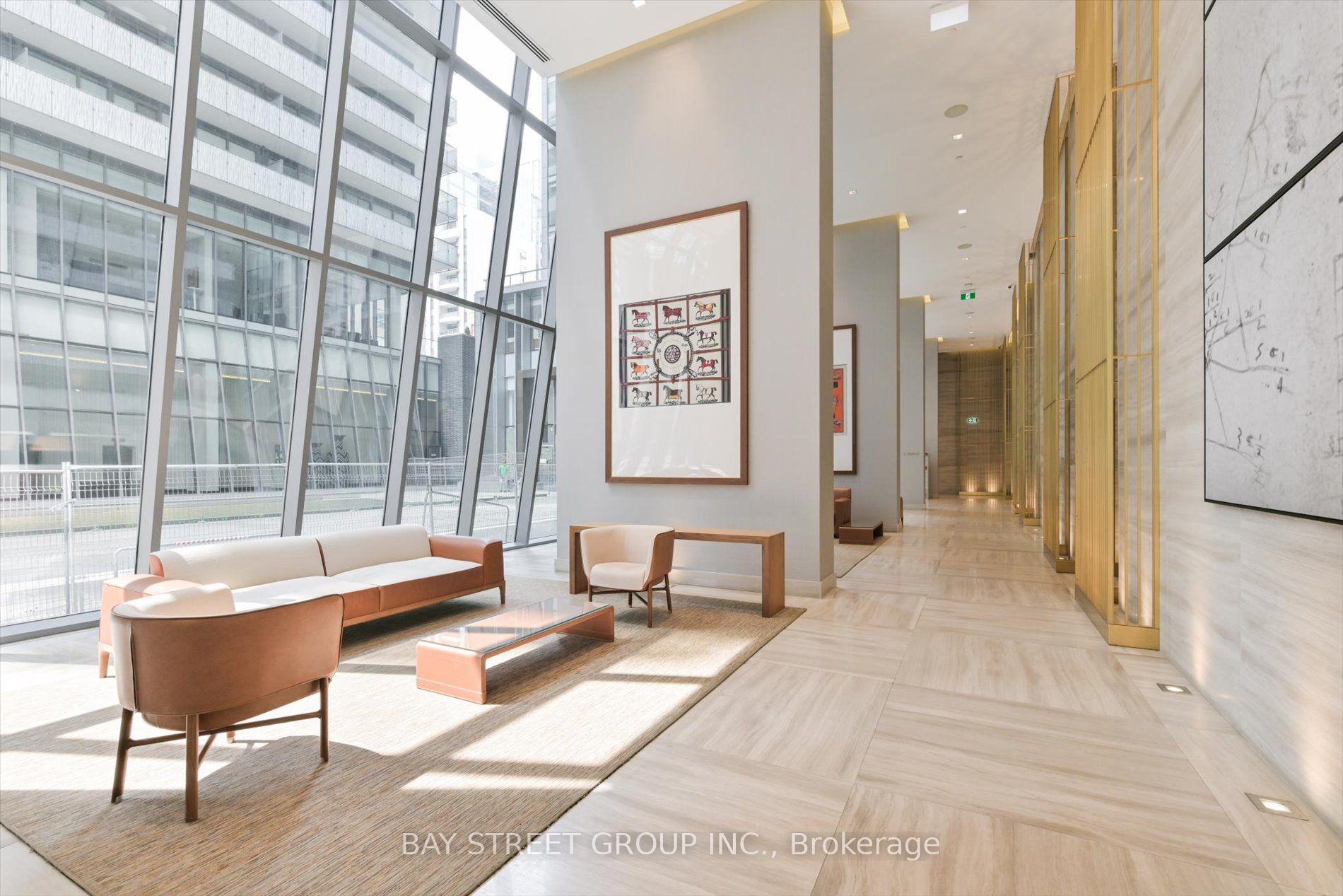 50 Charles Street E LPH4706