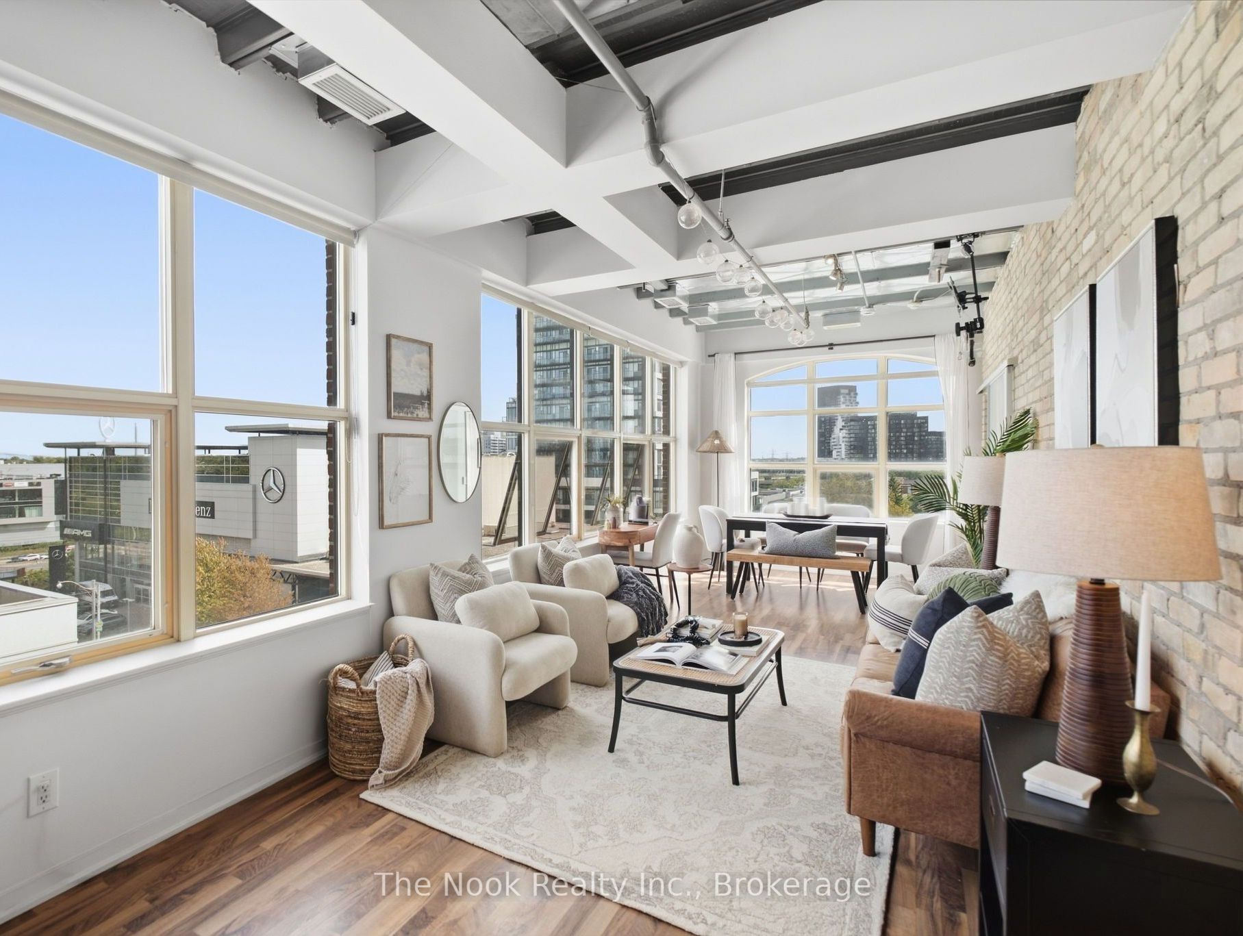 736 Dundas Street E 603