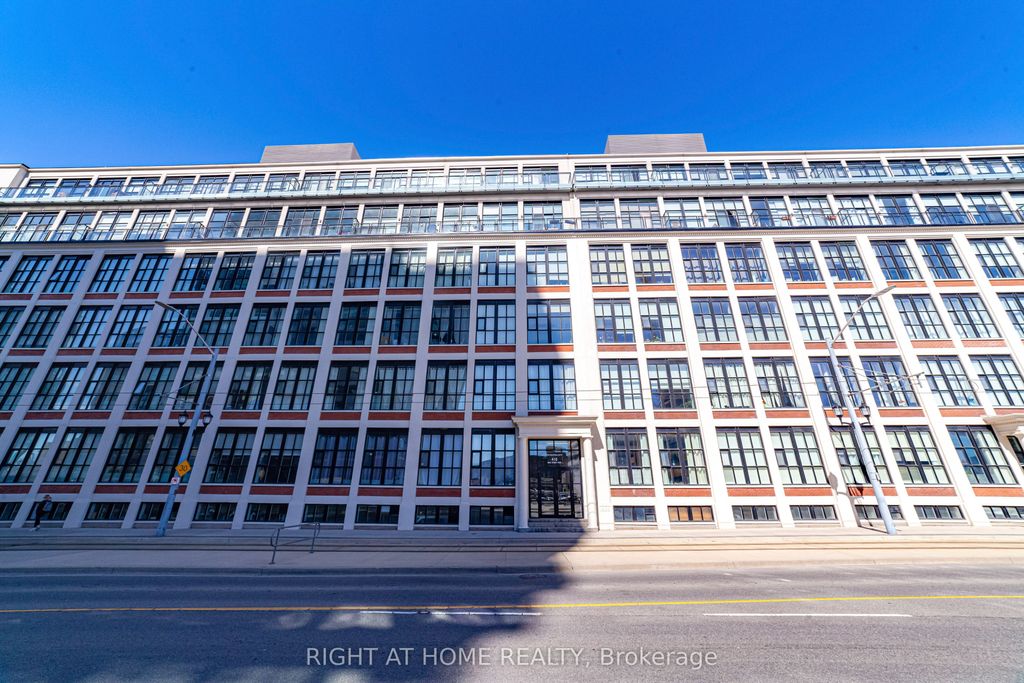 Photo of 410 King Street W #101, Kitchener, ON N2G 1C3 (MLS # X12607464)
