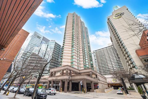 38 Elm Street #3413 Toronto ON M5G 2K5