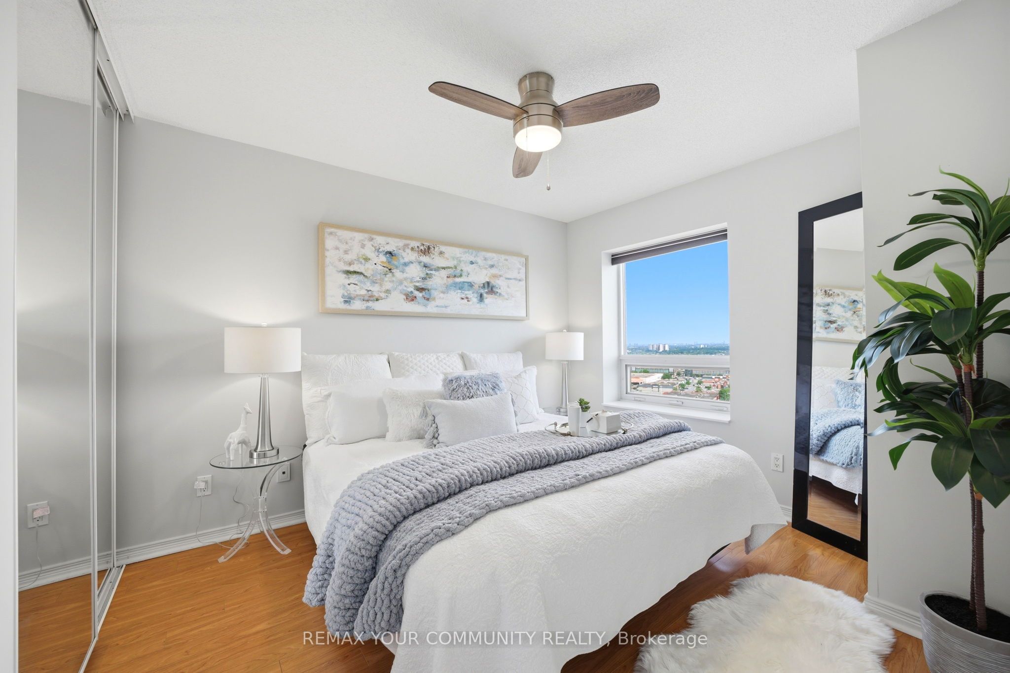 60 Heintzman Street 2102