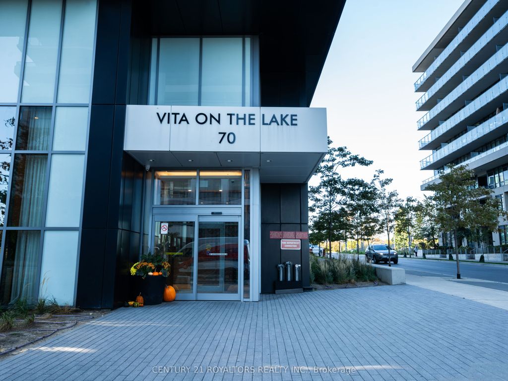 Photo of 70 Annie Craig Drive #1402, Toronto, ON M8V 0C5 (MLS # W12484374)