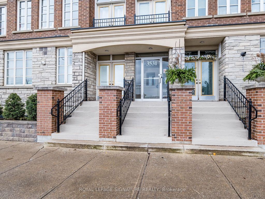 Photo of 3531 Lake Shore Boulevard #202, Toronto, ON M8W 1P4 (MLS # W12576074)