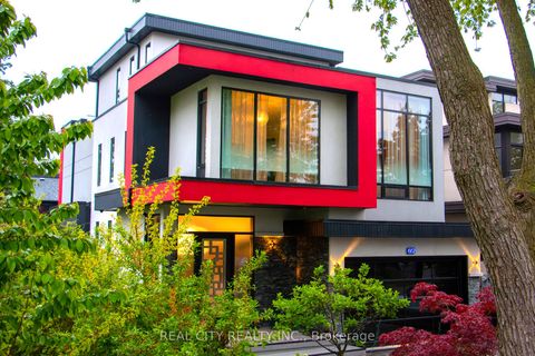 662 Byngmount Avenue Mississauga ON L5G 1R4