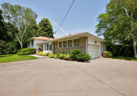 1441 Clarkson Road N Lower Level Mississauga ON L5J 2W7