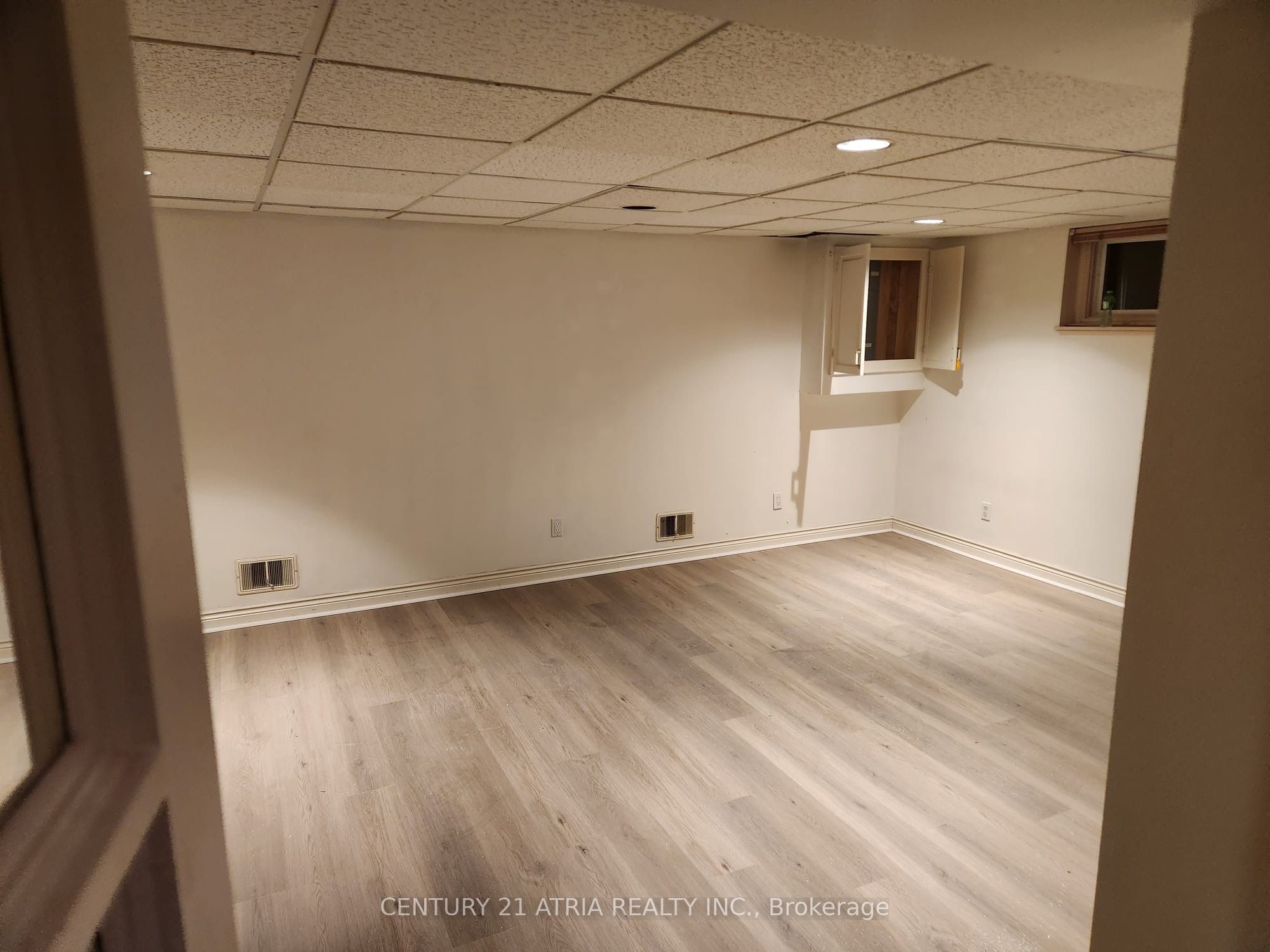 1441 Clarkson Road N Lower Level