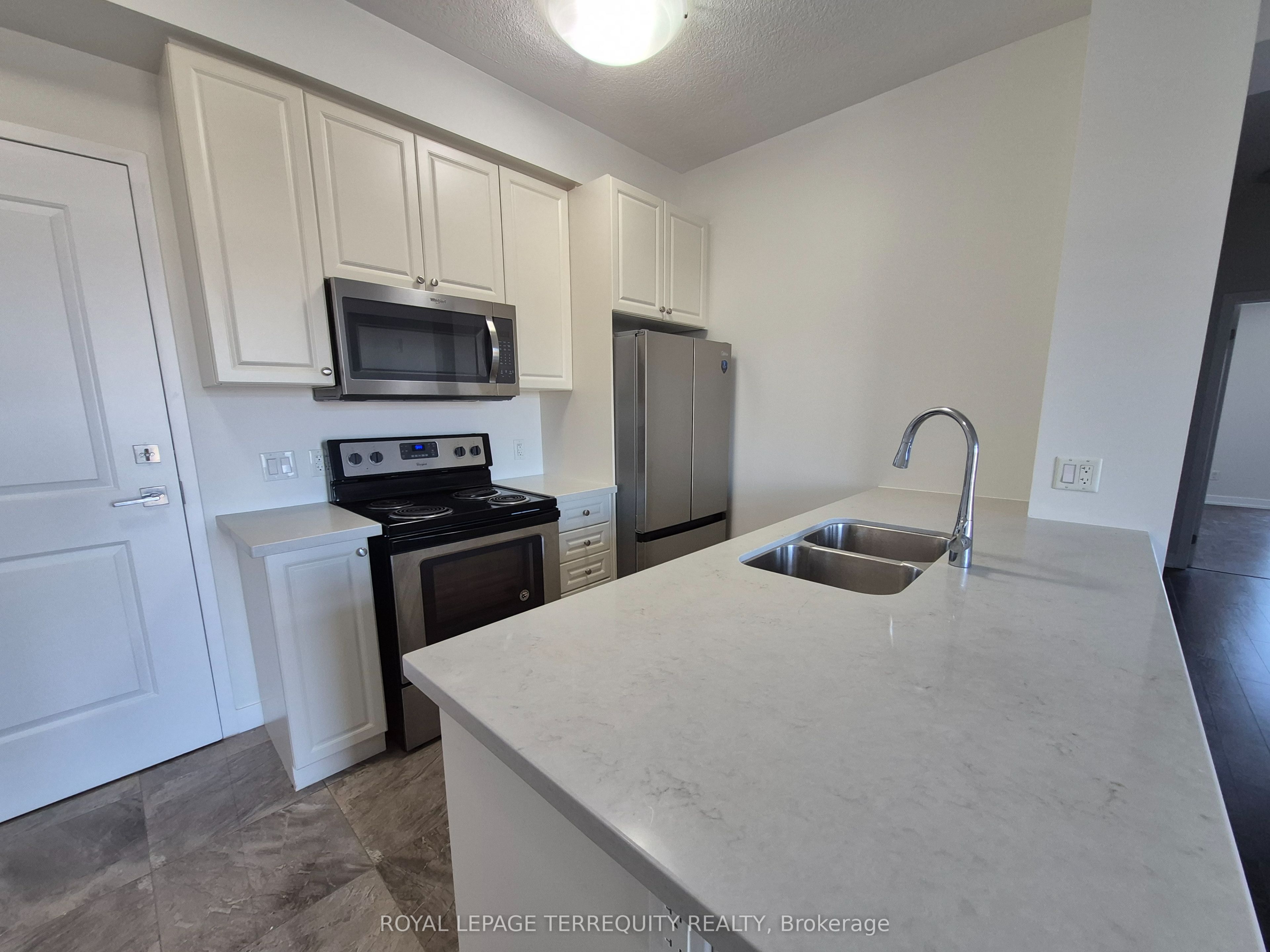 2490 Old Bronte Road 422