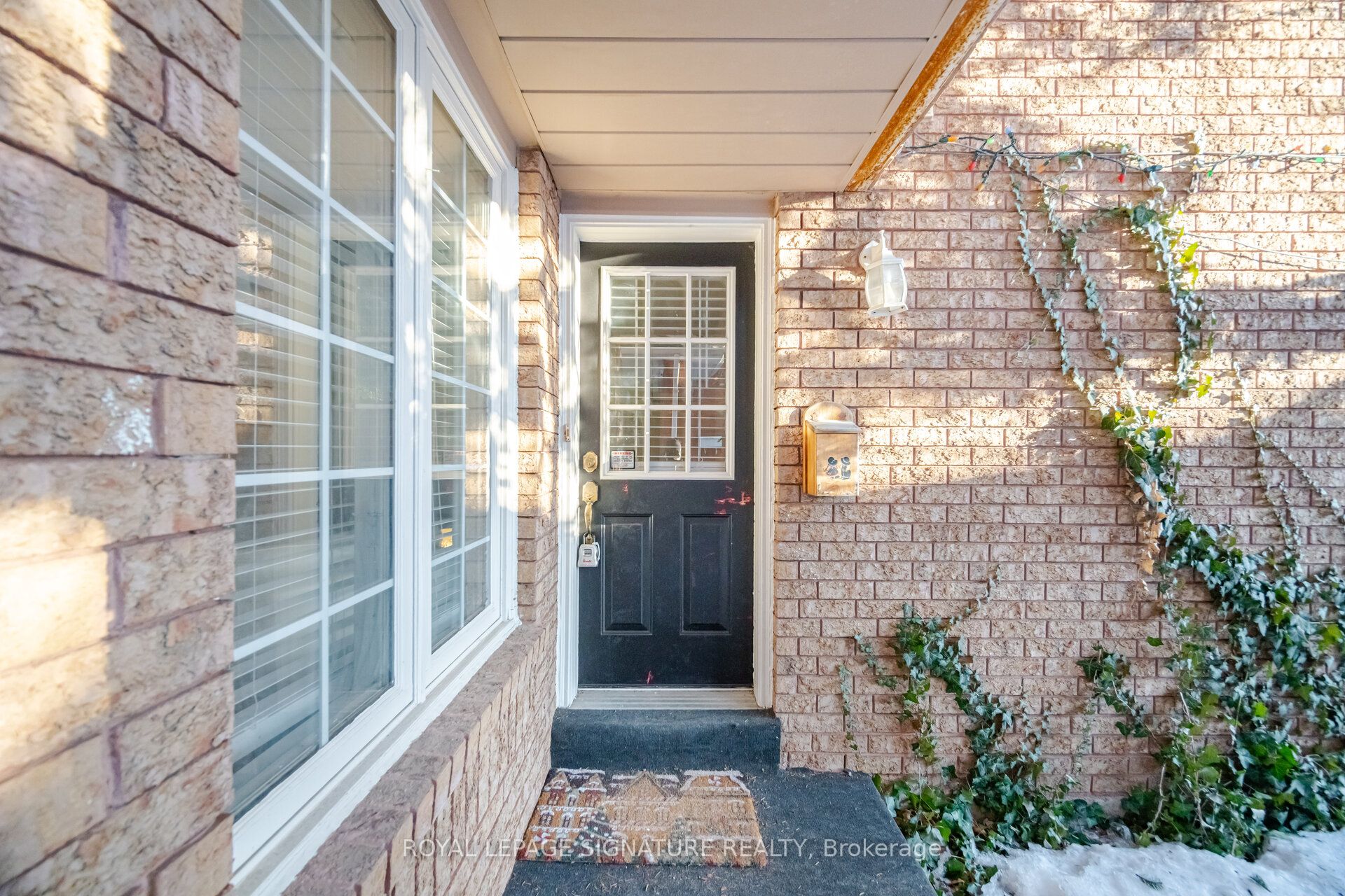 6945 Gracefield Drive