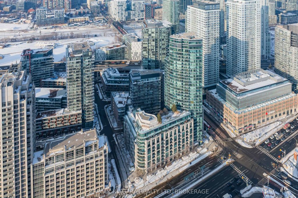 Photo of 600 Fleet Street #1601, Toronto, ON M5V 1B7 (MLS # C12756654)