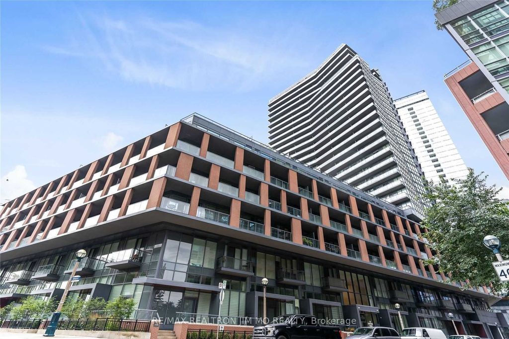 Photo of 20 Bruyeres Mews #727, Toronto, ON M5V 0G8 (MLS # C13418210)
