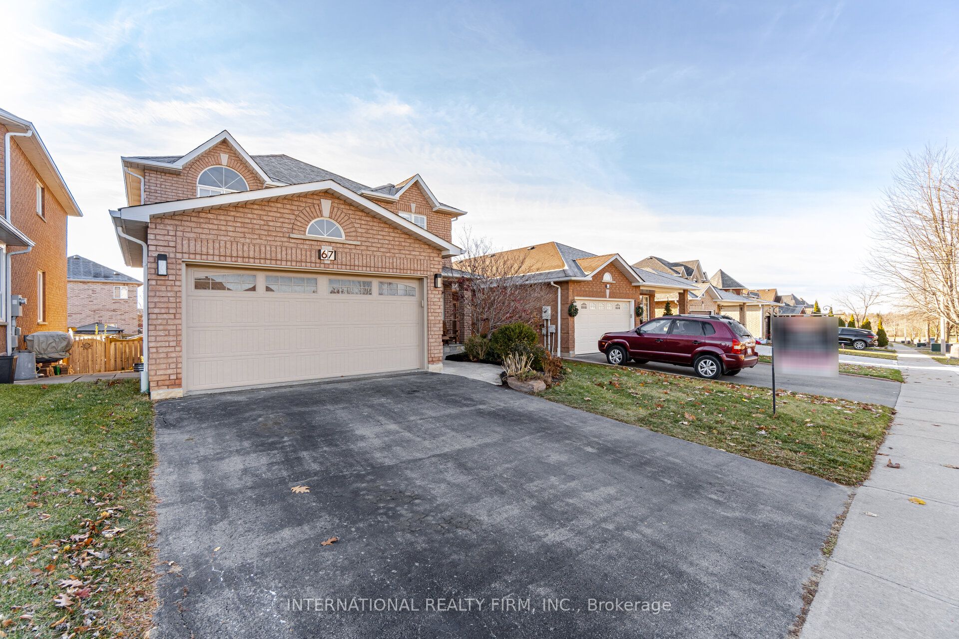 67 Rosanna Crescent