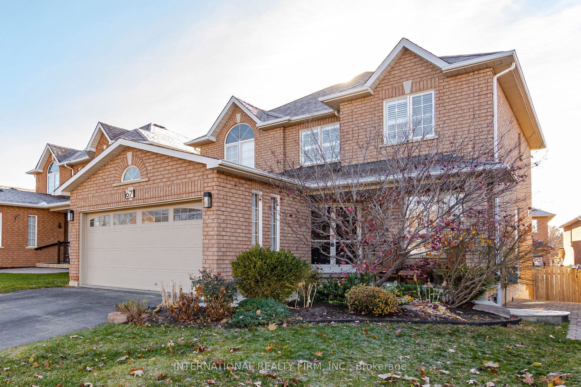67 Rosanna Crescent