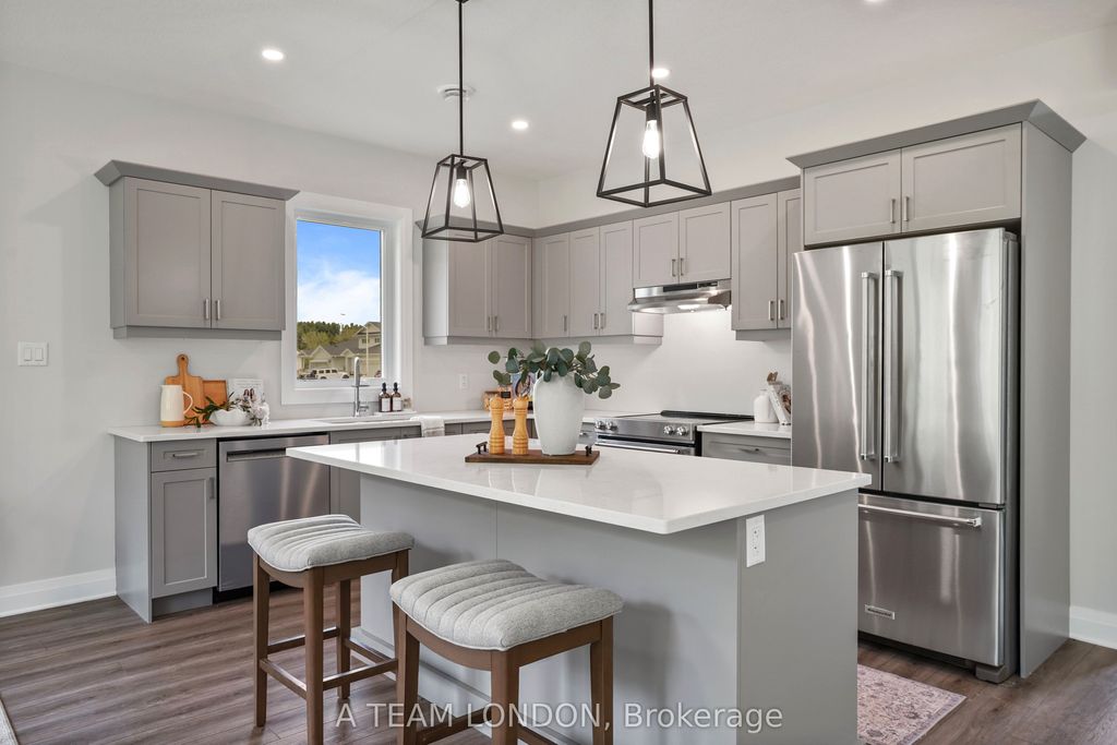 Photo of 93 The Promenade N/A, Central Elgin, ON N5L 1C5 (MLS # X12747536)