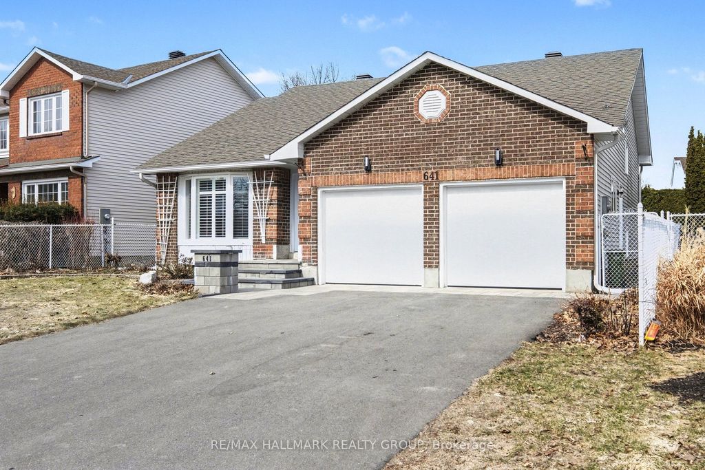 Photo of 641 Wilkie Drive, Orleans - Cumberland and Area, ON K4A 1R8 (MLS # X13038492)