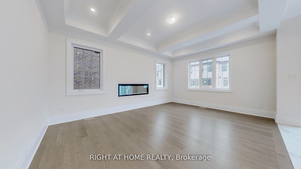 Photo of 7 Adario Crescent, Vaughan, ON L3L 0G3 (MLS # N13729926)