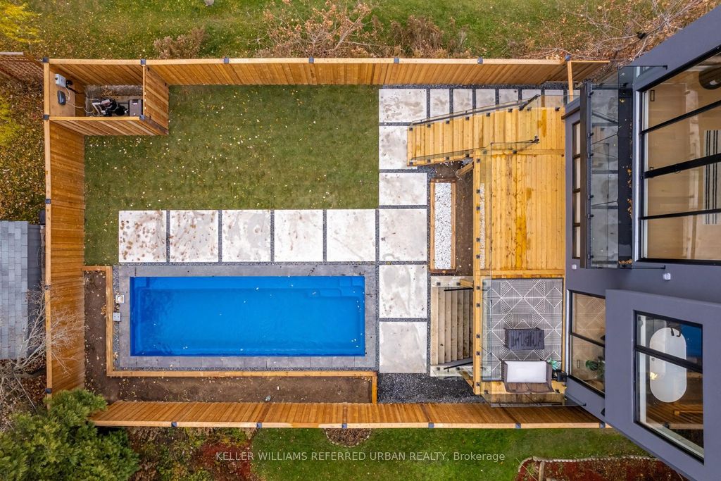 Photo of 33 Twelfth Street, Toronto, ON M8V 3G8 (MLS # W12743104)