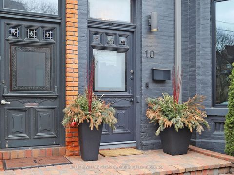 10 Webster Avenue Toronto ON M5R 1N7
