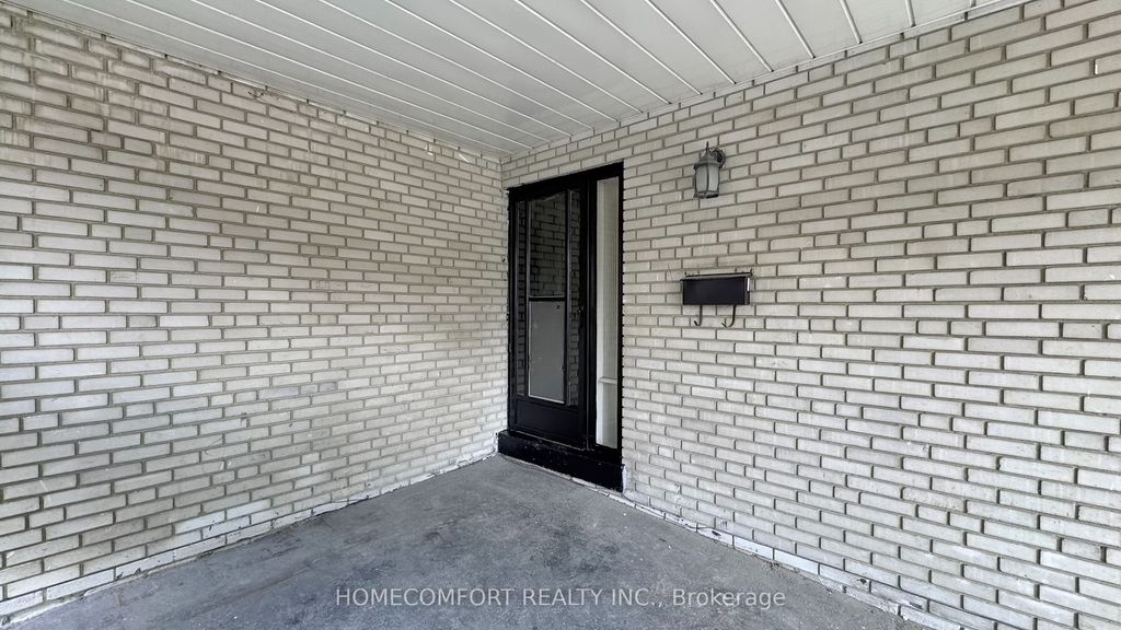 Photo of 288 Woodsworth Road, Toronto, ON M2L 2T6 (MLS # C12412088)