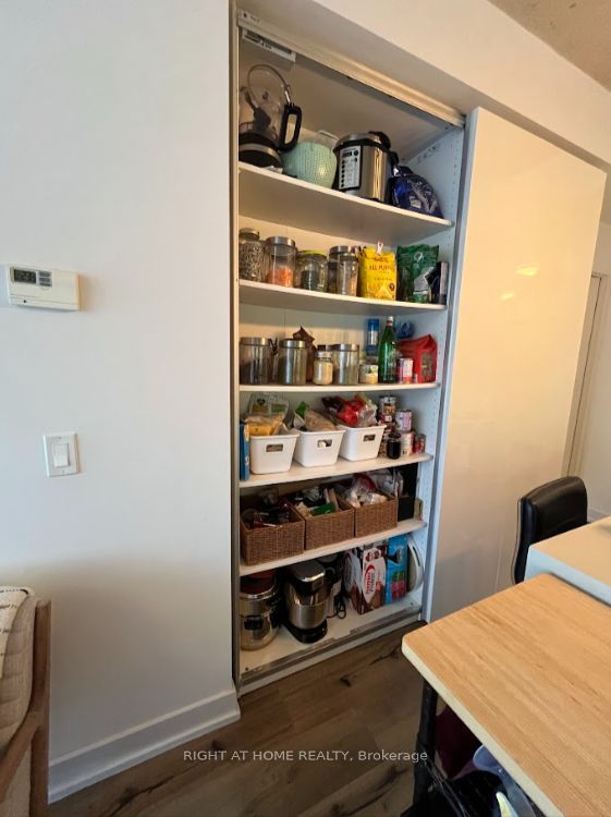 665 Kingston Road 508