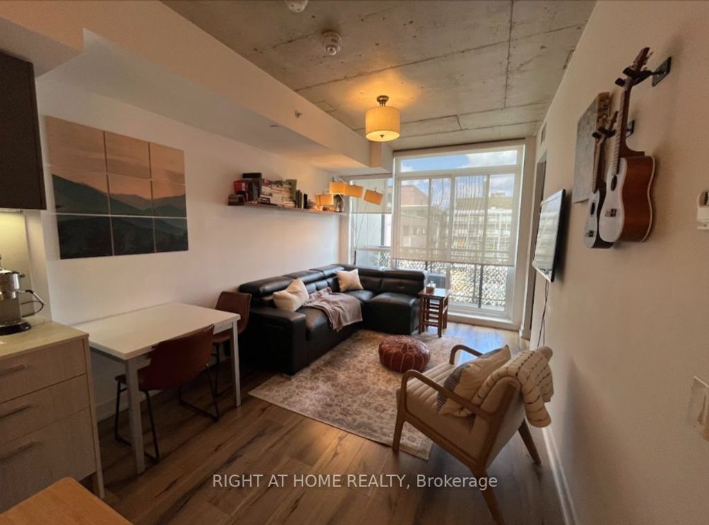 Photo of 665 Kingston Road #508, Toronto, ON M4E 1R6 (MLS # E12567218)