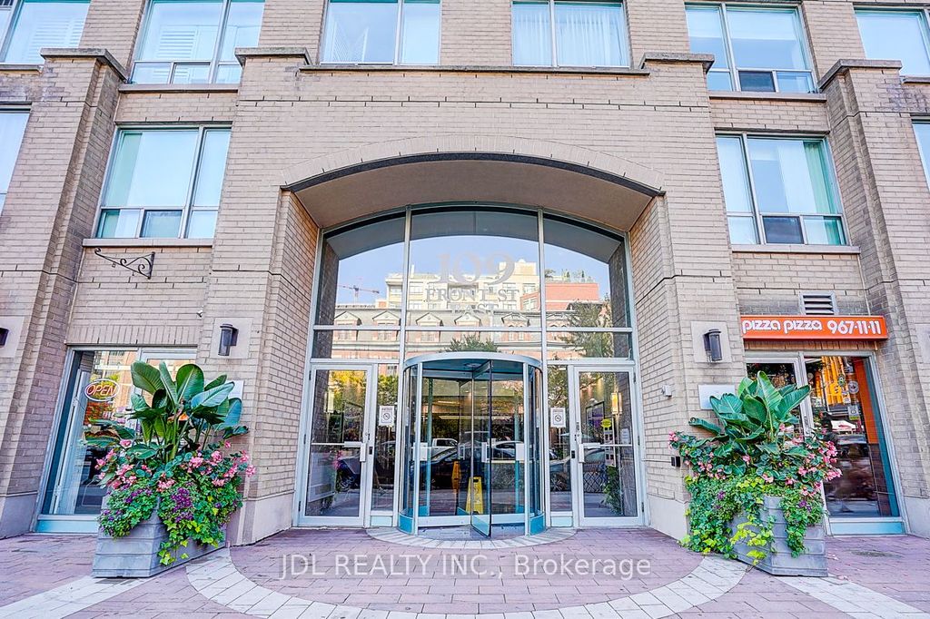 Photo of 109 Front Street E #823, Toronto, ON M5A 4P7 (MLS # C12433466)