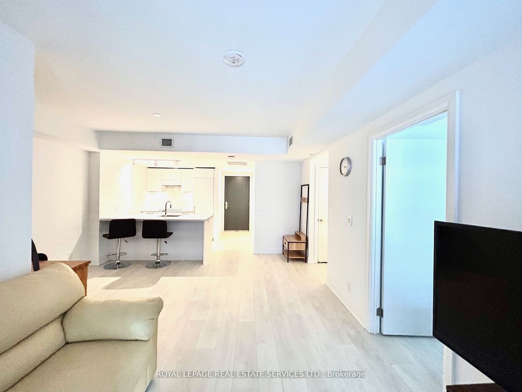 Photo of 33 Frederick Todd Way #434, Toronto, ON M4G 0C9 (MLS # C13808788)