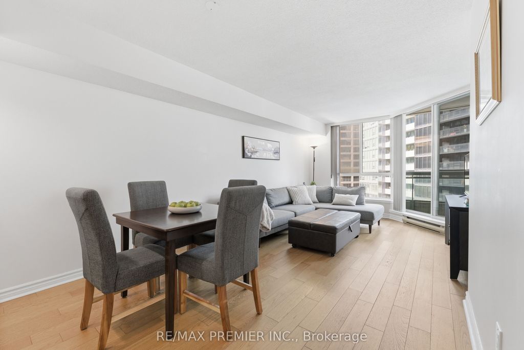 Photo of 38 Elm Street #1603, Toronto, ON M5G 2K5 (MLS # C12901526)