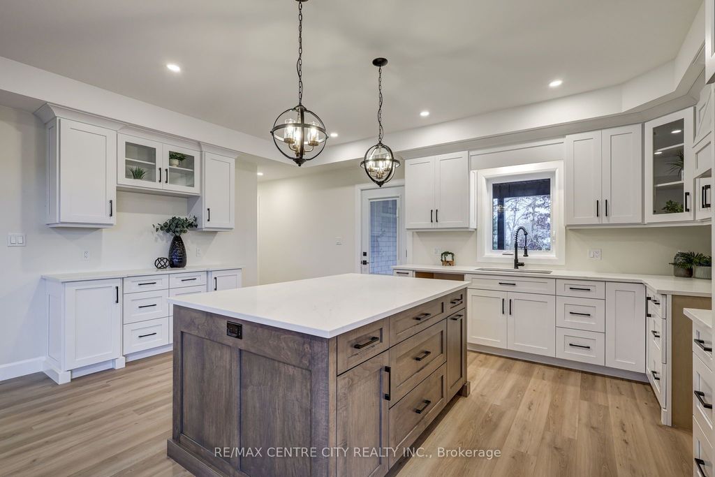 Photo of 56081 Maverick Court, Bayham, ON N0J 1Y0 (MLS # X12864104)