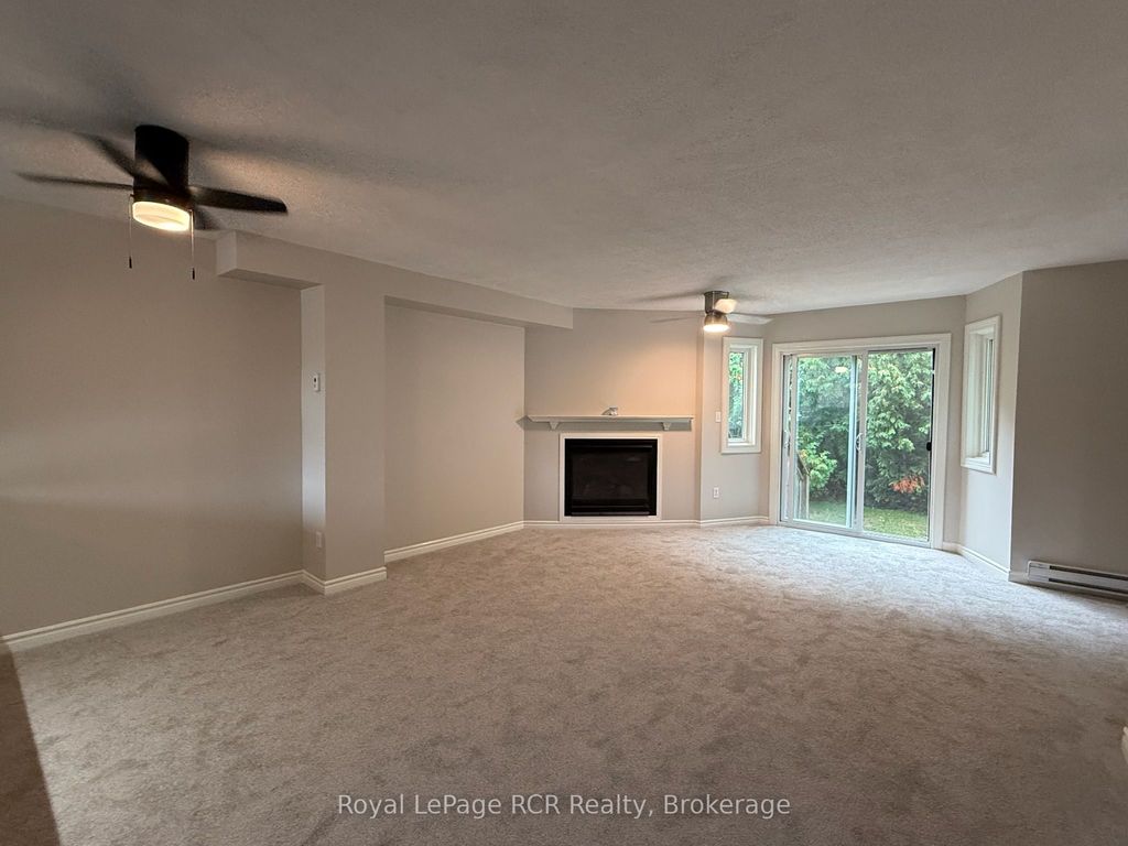 Photo of 15 Watts Crescent #3, Collingwood, ON L9Y 4S6 (MLS # S12823164)