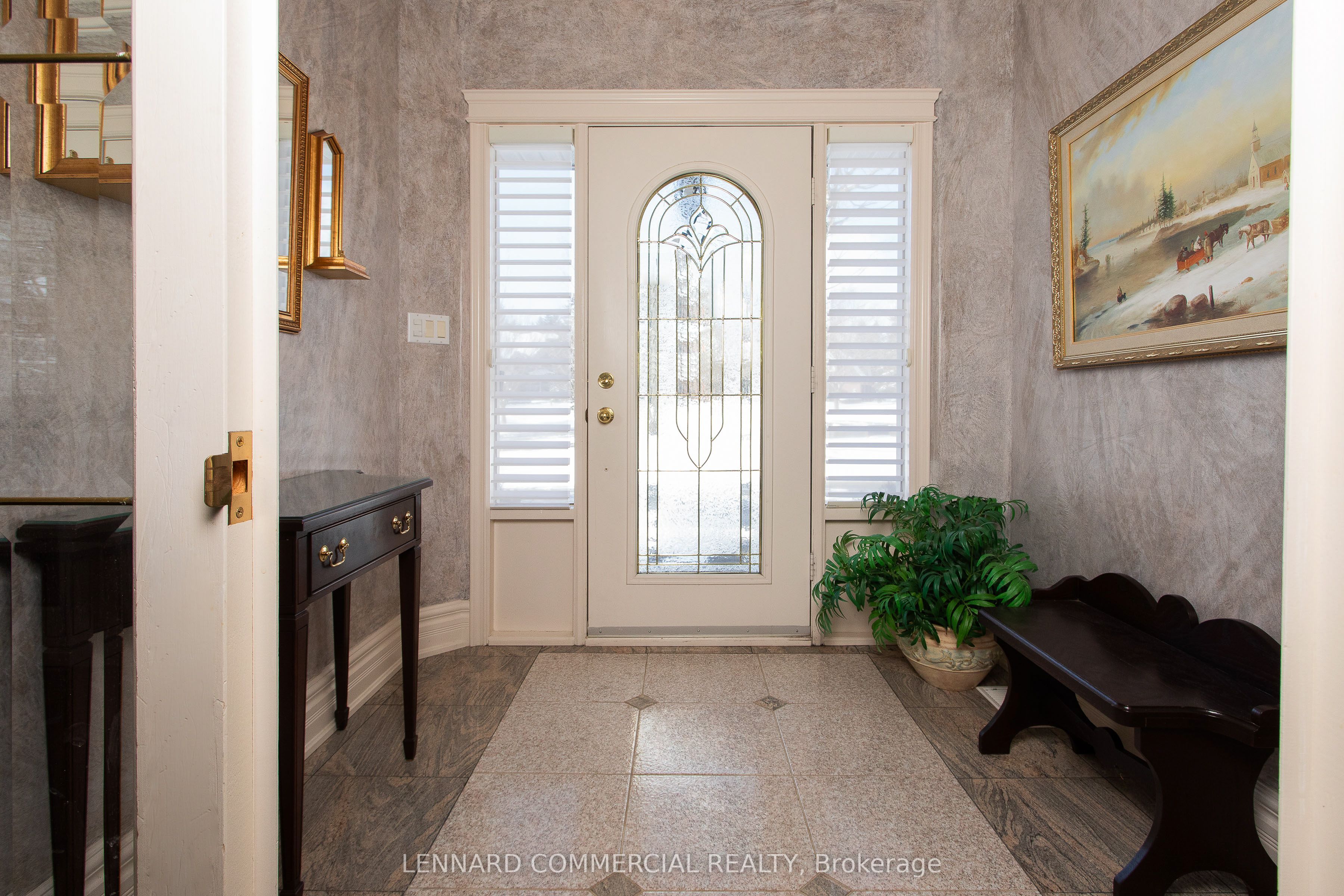 4 Lenarthur Court