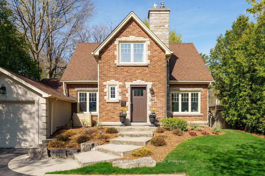 321 Guelph Line