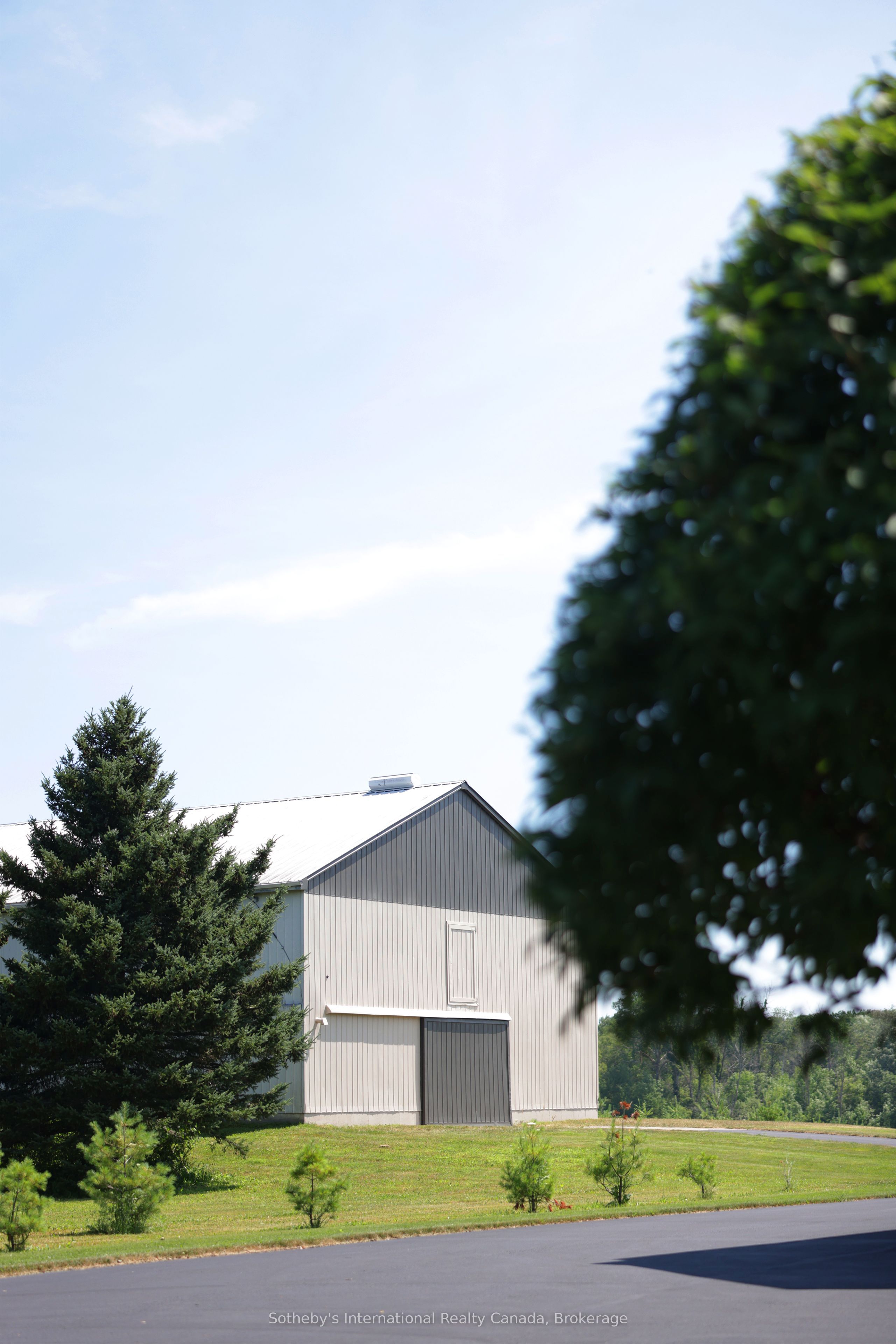 1621 Moser Young Road