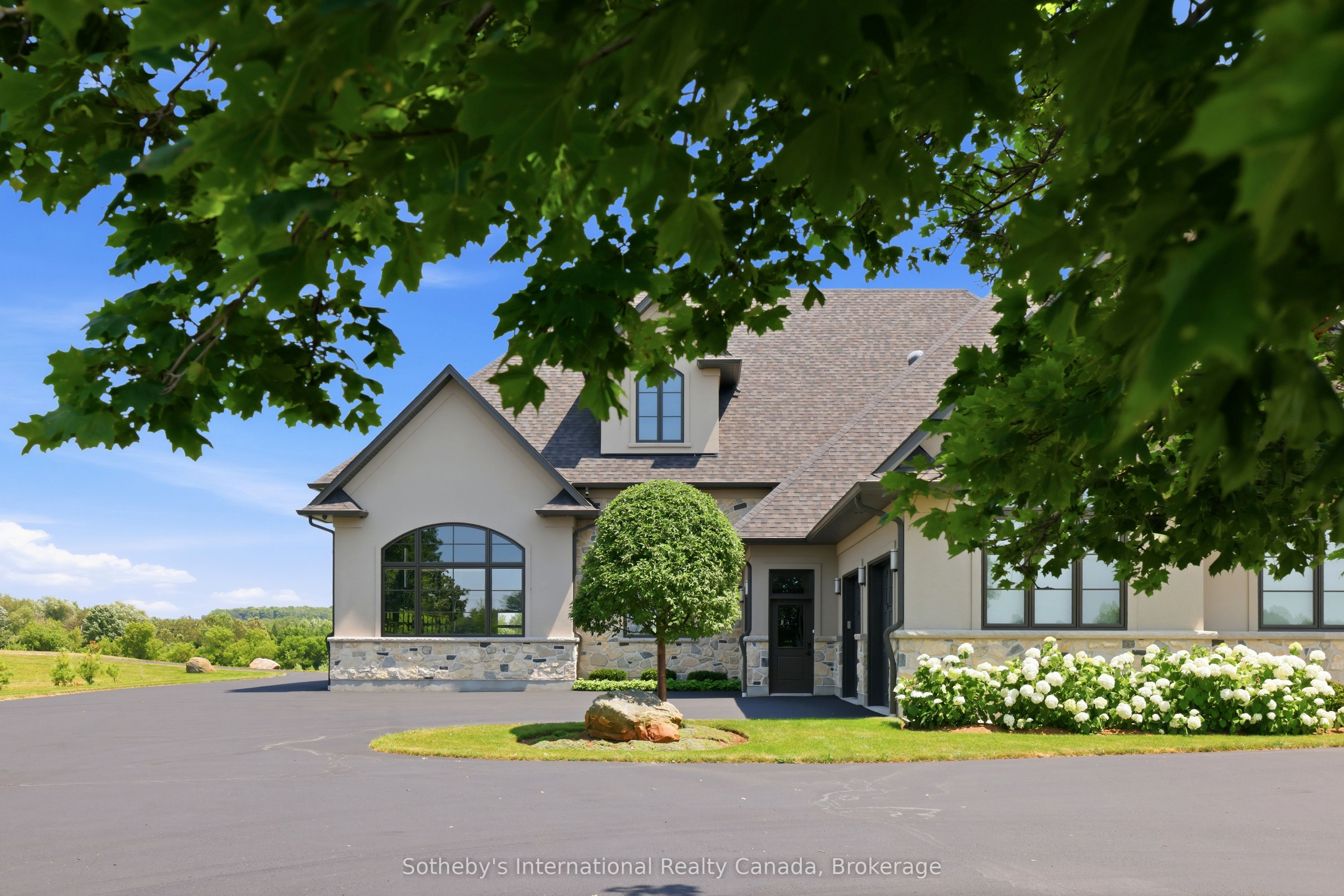 1621 Moser Young Road