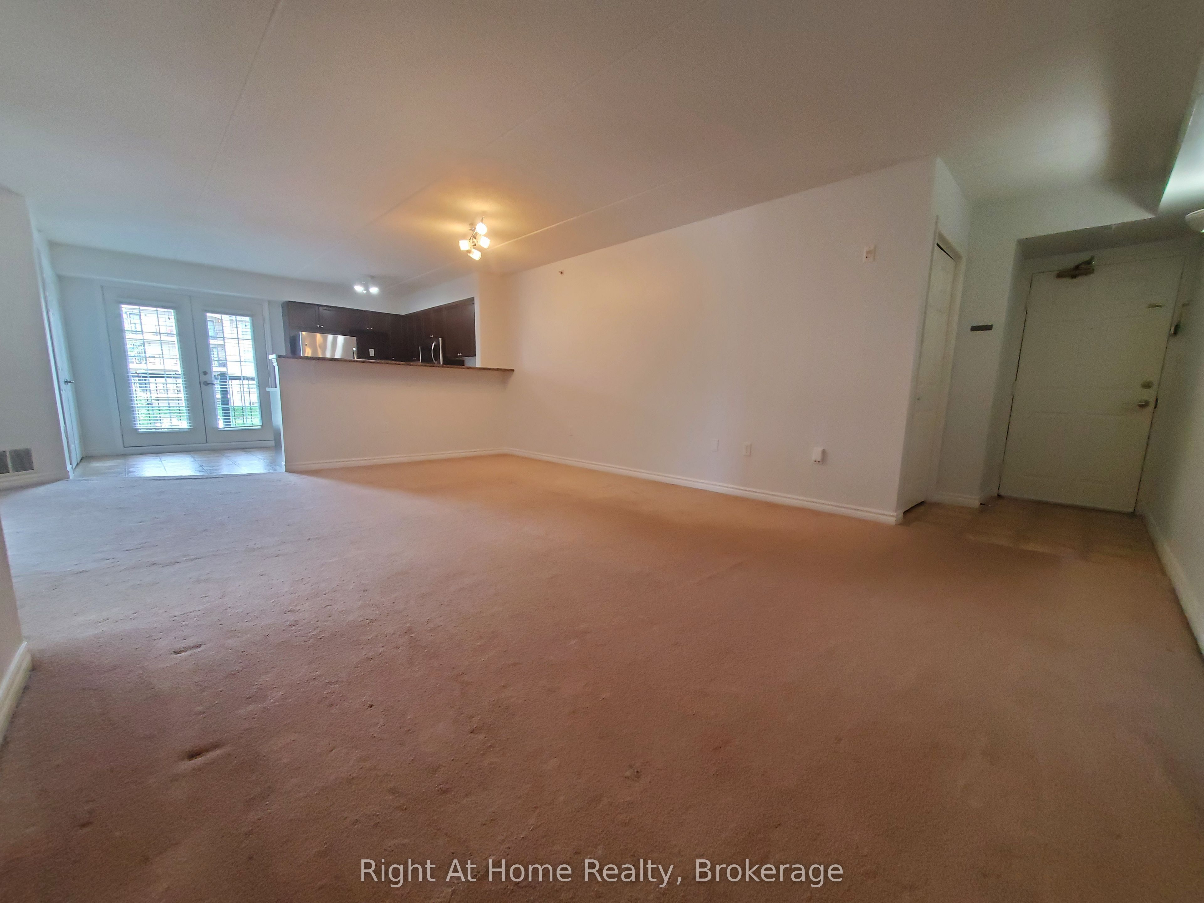 1487 Maple Avenue 202