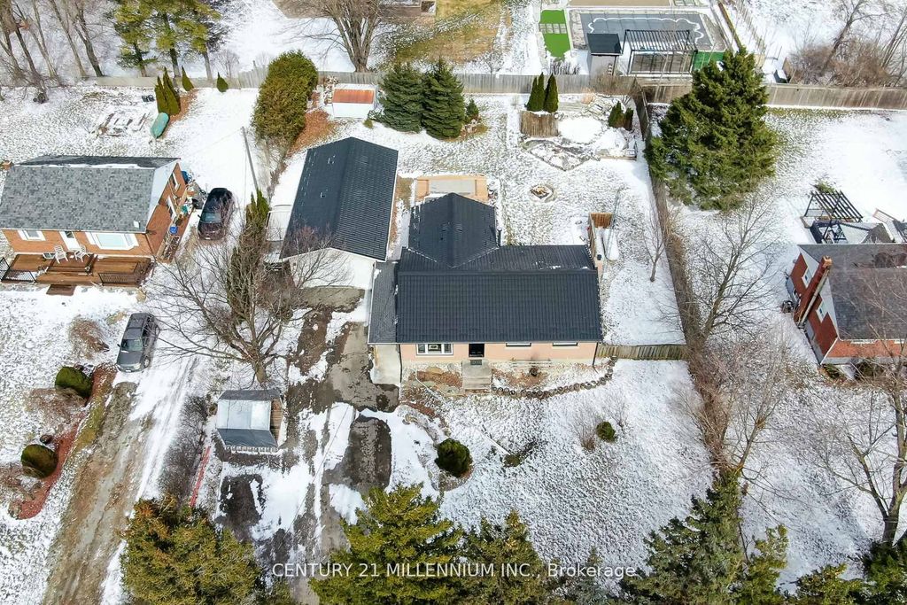 Photo of 10875 Fifth Line, Halton Hills, ON L7G 4S6 (MLS # W13054772)