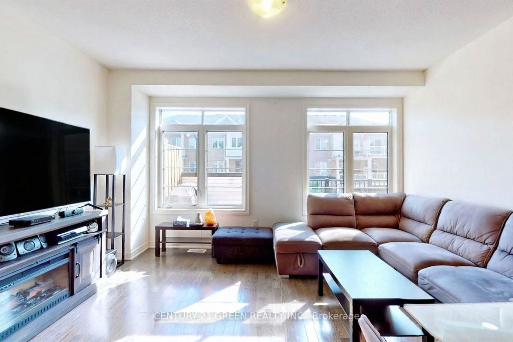 Photo of 17 Haymarket Drive, Brampton, ON L7A 5C3 (MLS # W12648816)